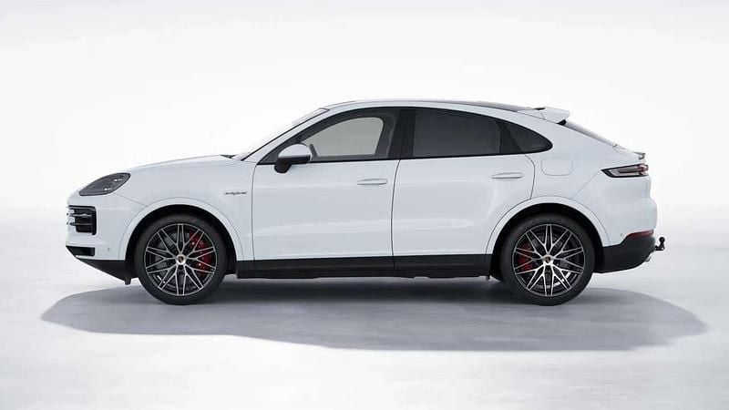 Usata Porsche Cayenne 519 CV (381 kW) 2024 Bianco SUV