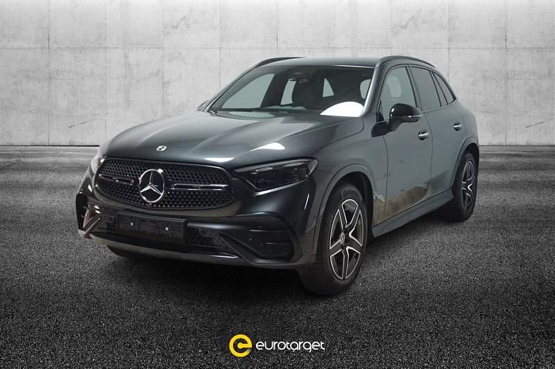 Usata Mercedes GLC300e AMG Line Premium 269 CV (197 kW) 2024 Grigio metallizzato SUV