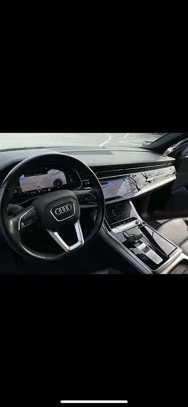 Usata Audi Q8 231 CV (169 kW) 2019 SUV