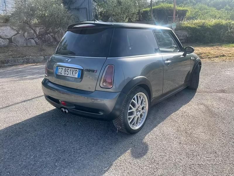 Usata Mini ONE 170 CV (125 kW) 2006 Grigio Utilitaria