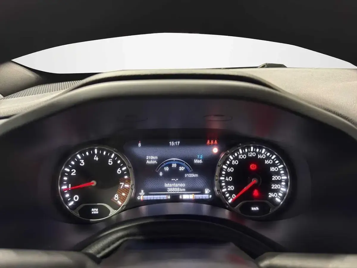 Usata Jeep Renegade Limited 120 CV (88 kW) 2022 Anvil grey SUV