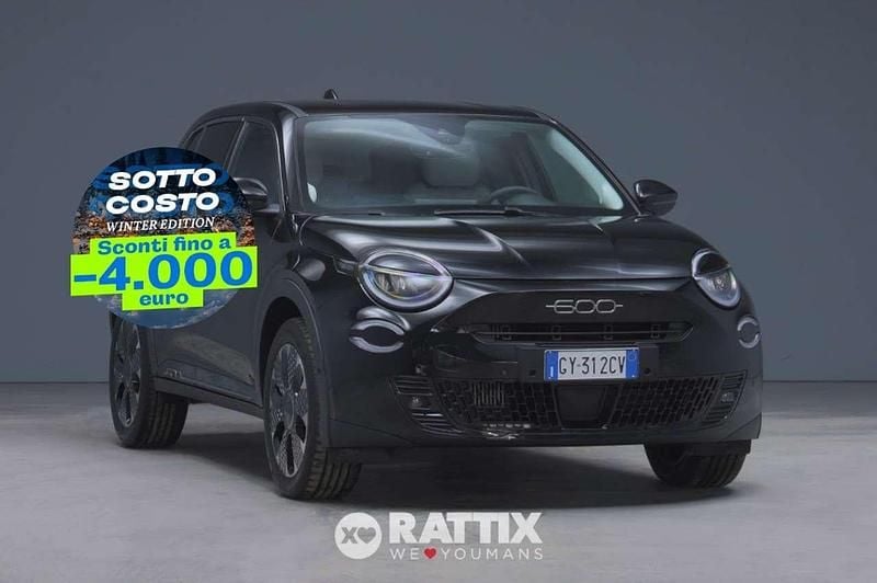 Nero Usata 2025 Fiat 600 La Prima SUV | 17.621 € (Super prezzo) - Immagine 1/4