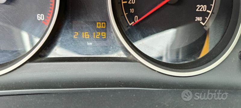 Usata Opel Astra 110 CV (80 kW) 2009 Nero Berlina