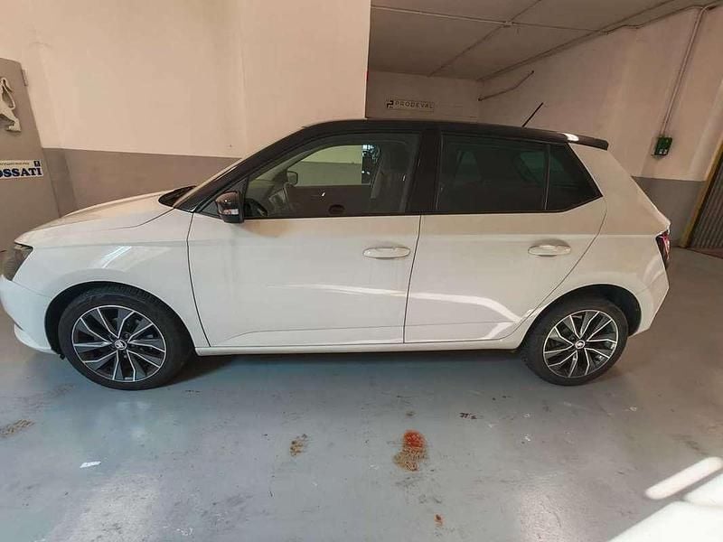 Usata Skoda Fabia Design Edition 75 CV (55 kW) 2017 Bianco Berlina