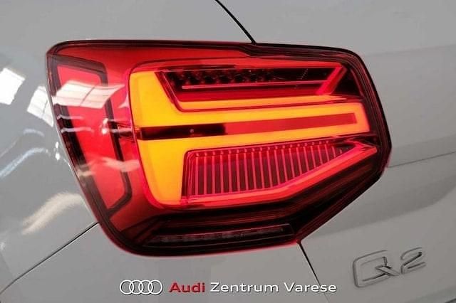 Usata Audi Q2 S-Line 150 CV (110 kW) 2024 Bianco ghiaccio SUV