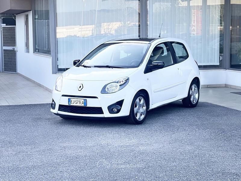 Usata Renault Twingo 75 CV (55 kW) 2011 Bianco Utilitaria