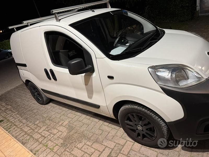 Usata Fiat Fiorino 80 CV (58 kW) 2016 Bianco Monovolume