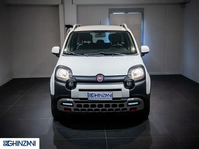 Usata Fiat Panda Cross Cross 86 CV (63 kW) 2016 Bianco gelato Utilitaria