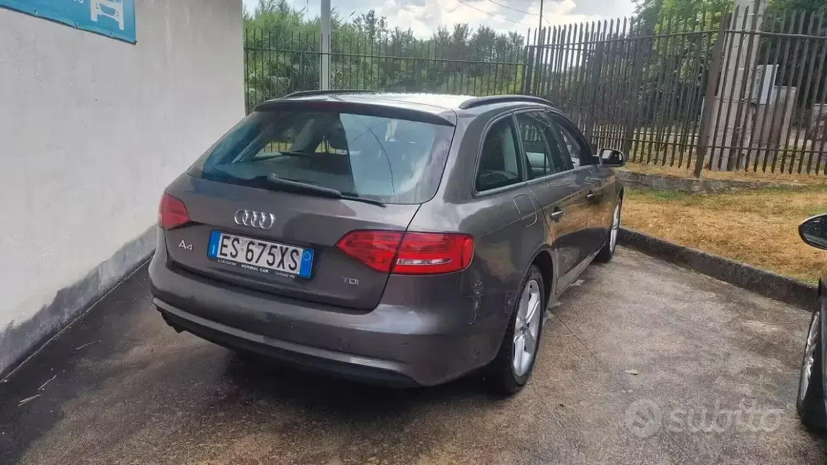 Usata Audi A4 Business Plus 177 CV (130 kW) 2013 Marrone Station wagon