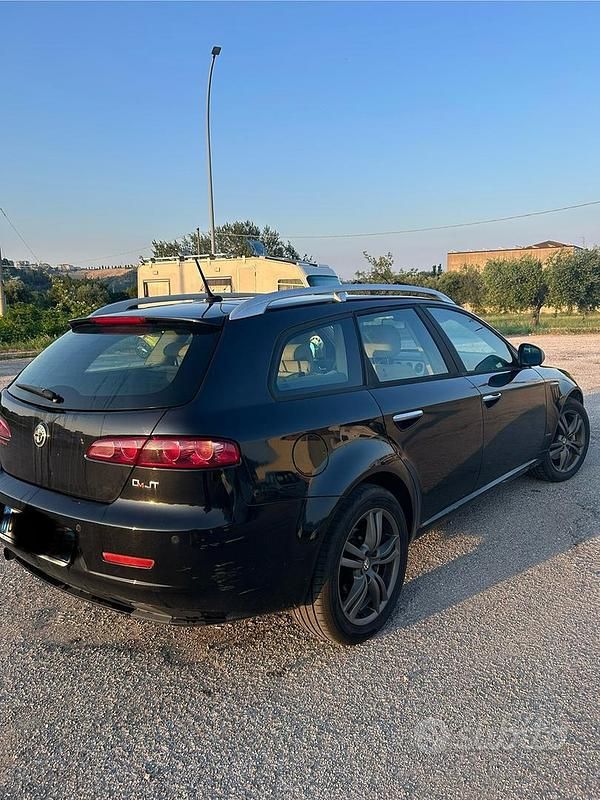 Usata Alfa Romeo 159 170 CV (125 kW) 2010 Nero Station wagon