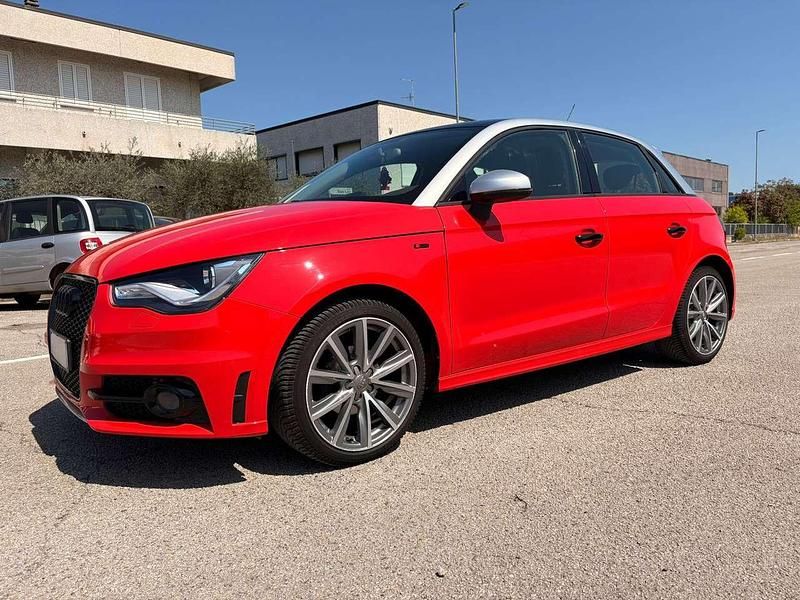 Usata Audi A1 Sportback Ambition 86 CV (63 kW) 2014 Rosso Utilitaria