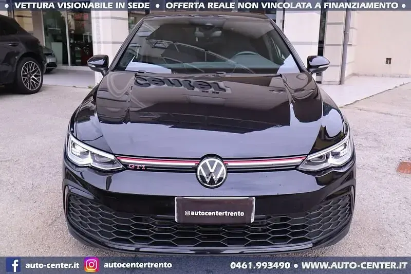Usata VW Golf VIII GTI 245 CV (180 kW) 2022 Nero Utilitaria