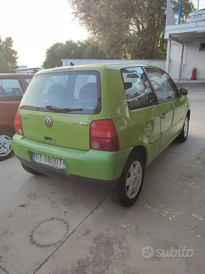 Usata VW Lupo Trendline 60 CV (44 kW) 2002 Verde Utilitaria