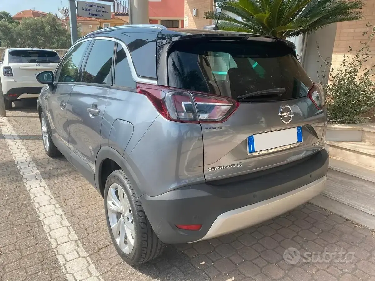 Usata Opel Crossland X Elegance 110 CV (80 kW) 2018 Grigio SUV
