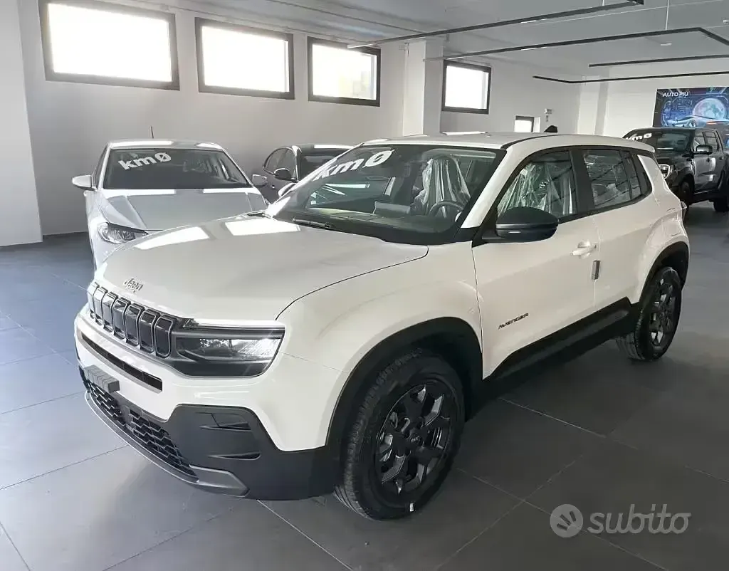 Nuova Jeep Avenger Longitude 101 CV (74 kW) 2026 Bianco SUV