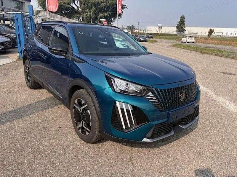 Usata Peugeot 2008 Allure 101 CV (74 kW) 2025 Blu SUV