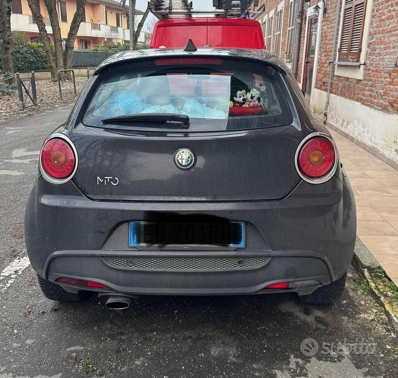 Usata Alfa Romeo MiTo Distinctive 135 CV (99 kW) 2010 Nero Utilitaria