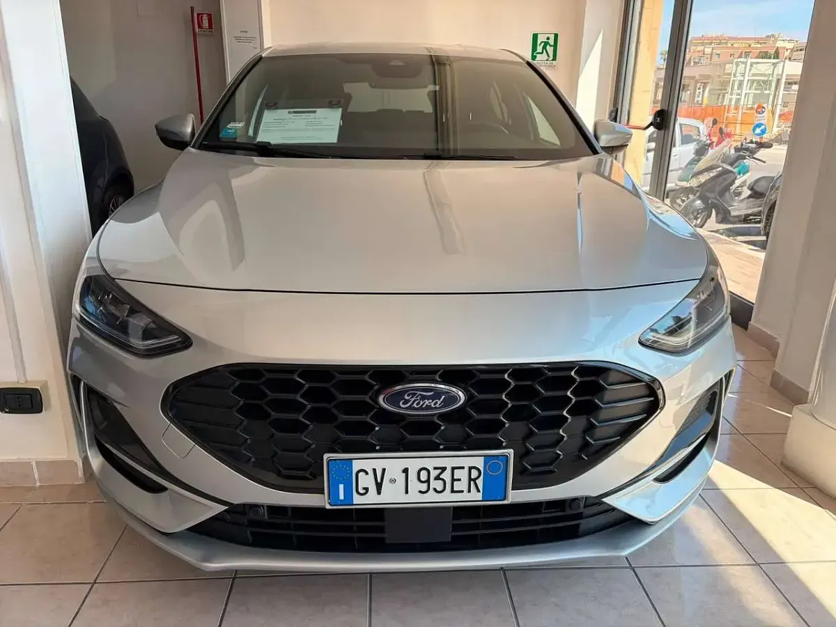 Usata Ford Focus ST-Line 125 CV (91 kW) 2024 Argento Berlina