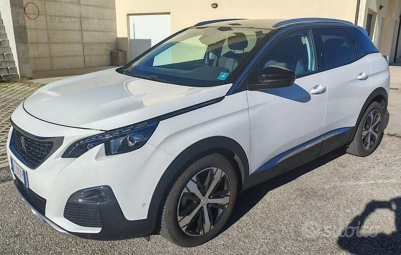 Usata Peugeot 3008 Allure 131 CV (96 kW) 2018 Bianco SUV