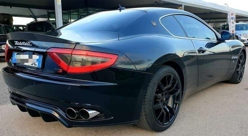 Usata Maserati Granturismo 480 CV (353 kW) 2008 Nero Coupé