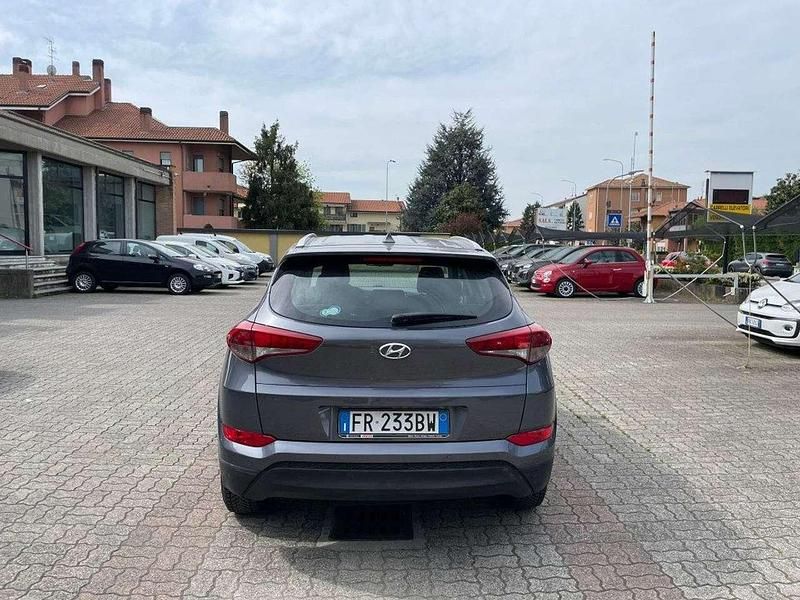 Usata Hyundai Tucson Comfort 132 CV (97 kW) 2018 Grigio SUV