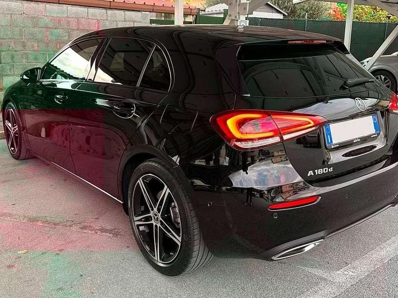 Usata Mercedes A180 Edition 116 CV (85 kW) 2021 Nero Berlina