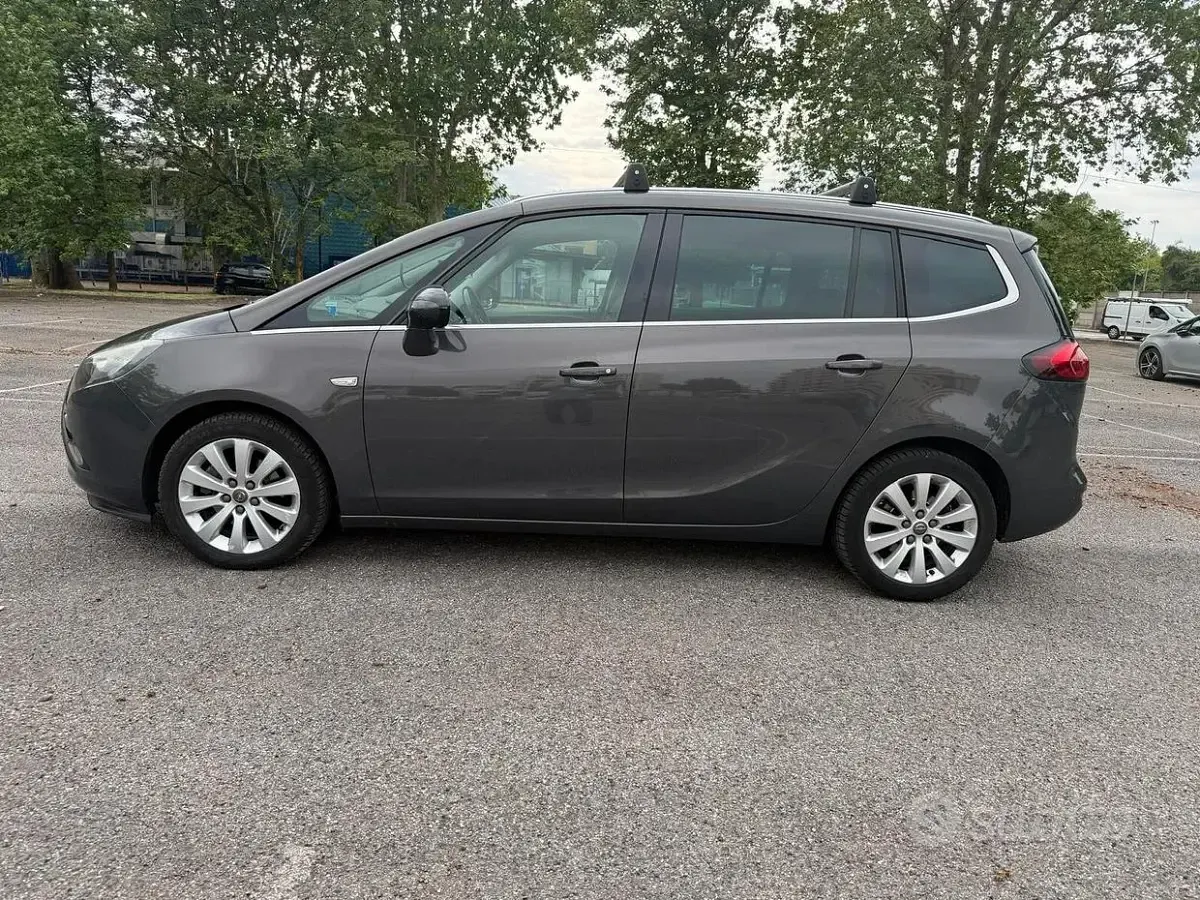 Occasion Opel Zafira Tourer Cosmo 140 ch (102 kW) 2014 Gris Monospace