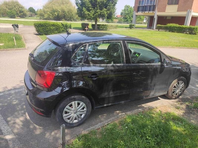 Usata VW Polo Trendline 75 CV (55 kW) 2014 Nero Berlina