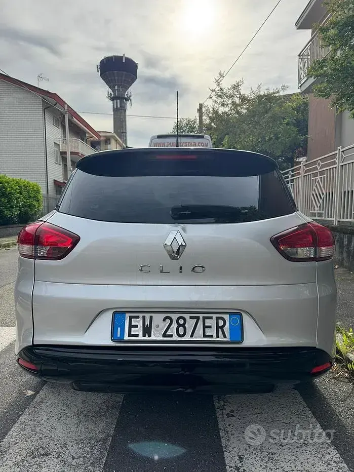Usata Renault Clio 85 CV (62 kW) 2014 Grigio Station wagon