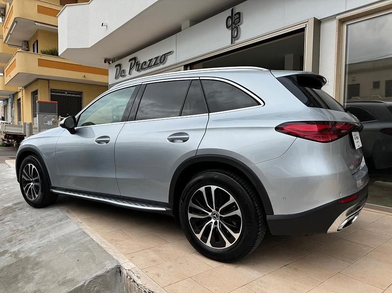 Usata Mercedes GLC220 Advanced Plus 197 CV (144 kW) 2023 Argento Station wagon