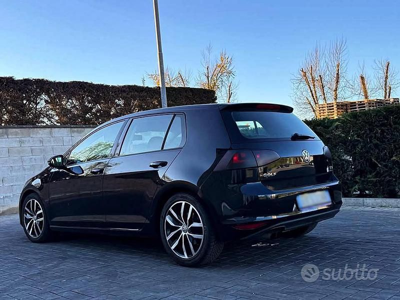 Usata VW Golf VII 122 CV (89 kW) 2013 Nero Berlina