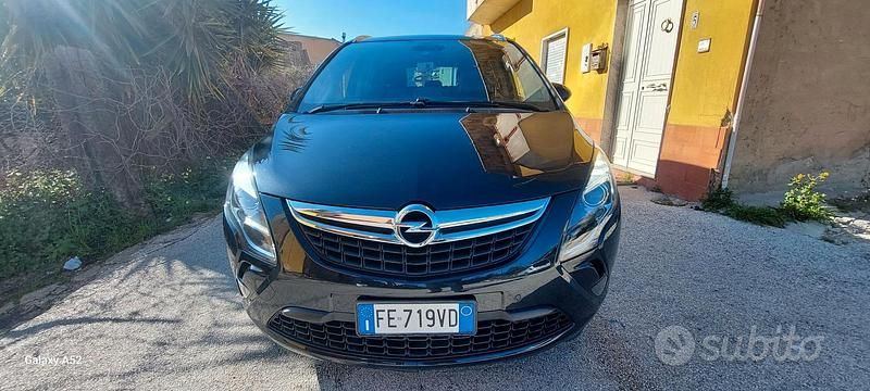 Usata Opel Zafira 136 CV (100 kW) 2016 Nero Monovolume