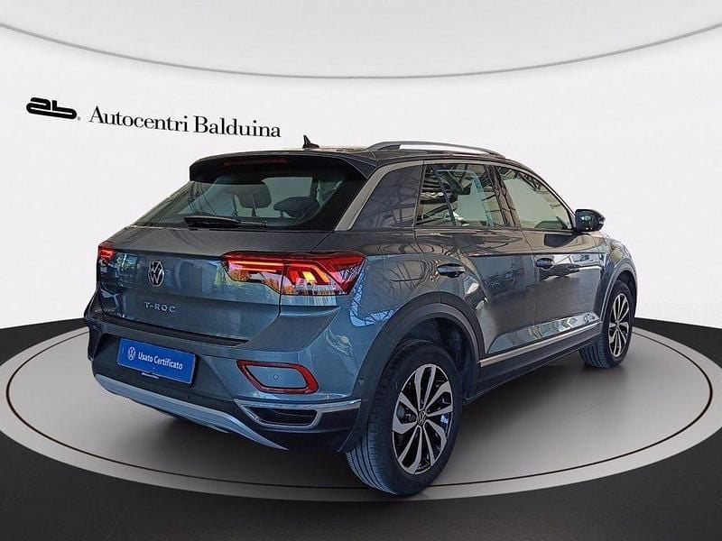 Usata VW T-Roc Style 110 CV (80 kW) 2022 Grigio indyum SUV