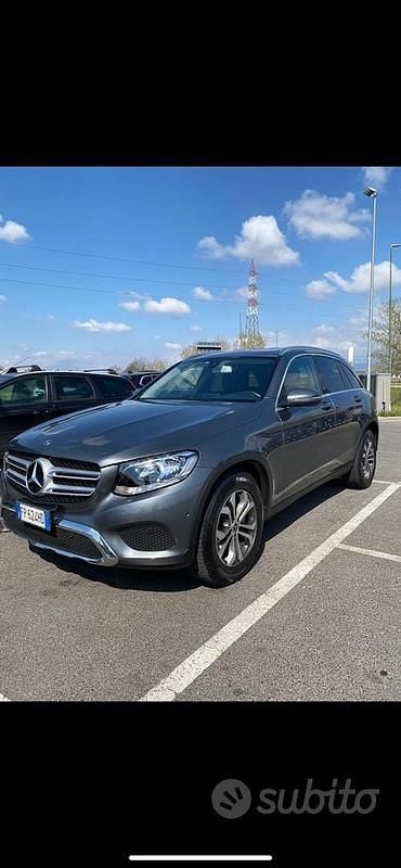 Usata Mercedes GLC220 170 CV (125 kW) 2018 Grigio SUV