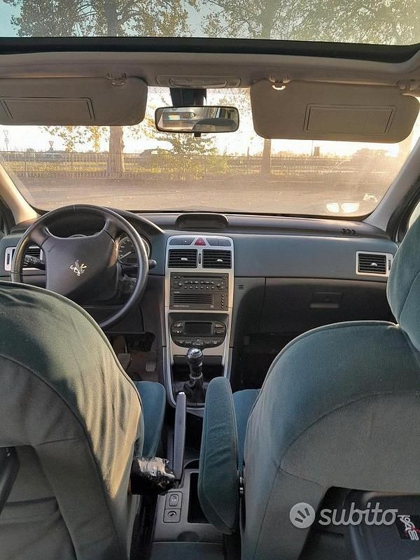 Usata Peugeot 307 136 CV (100 kW) 2002 Verde Station wagon