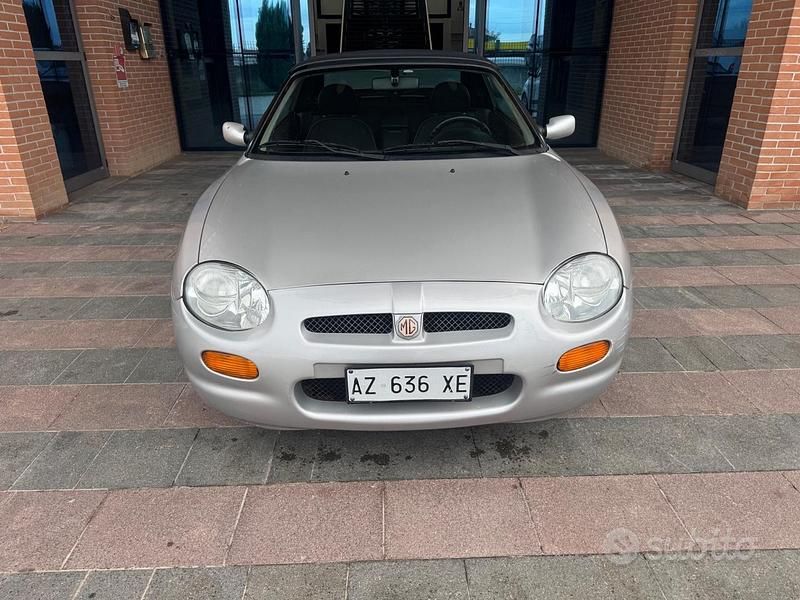 Usata MG F 120 CV (88 kW) 1998 Grigio Cabrio