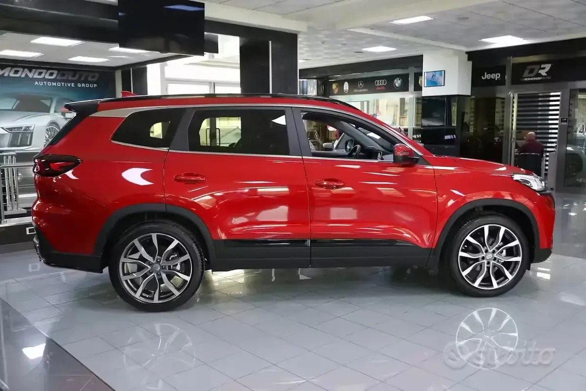 Usata Sportequipe S7 154 CV (113 kW) 2024 Rosso SUV