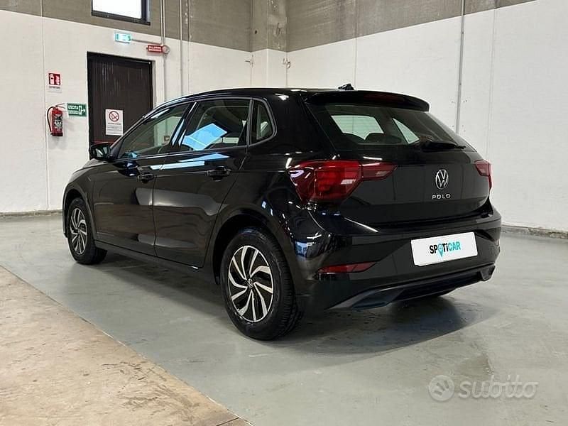 Usata VW Polo Life 2023 Nero Utilitaria