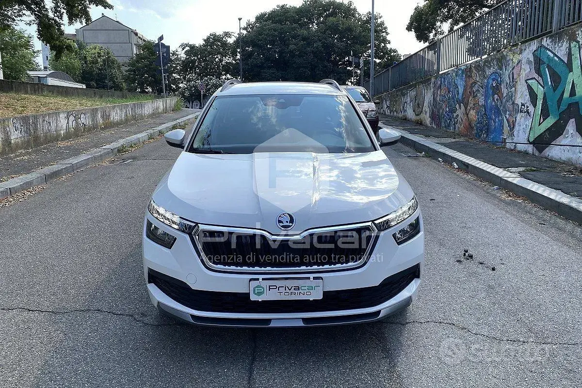 Usata Skoda Kamiq Ambition 95 CV (69 kW) 2021 Bianco SUV