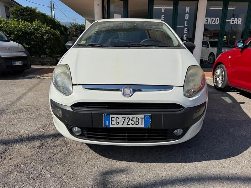 Usata Fiat Punto Evo Emotion 95 CV (69 kW) 2011 Bianco Utilitaria
