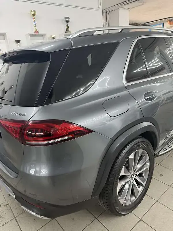 Usata Mercedes GLE300 Premium Plus 245 CV (180 kW) 2020 Grigio SUV