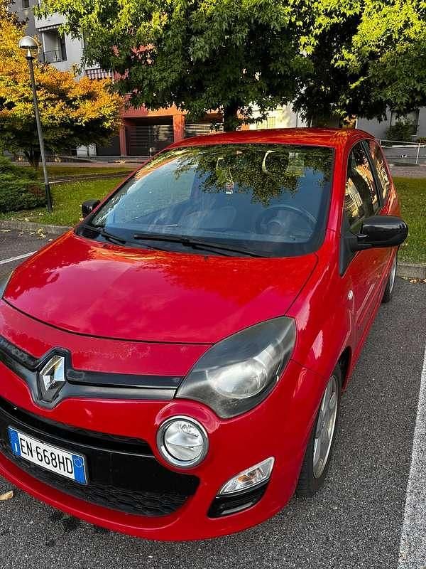 Usata Renault Twingo 75 CV (55 kW) 2012 Rosso Utilitaria
