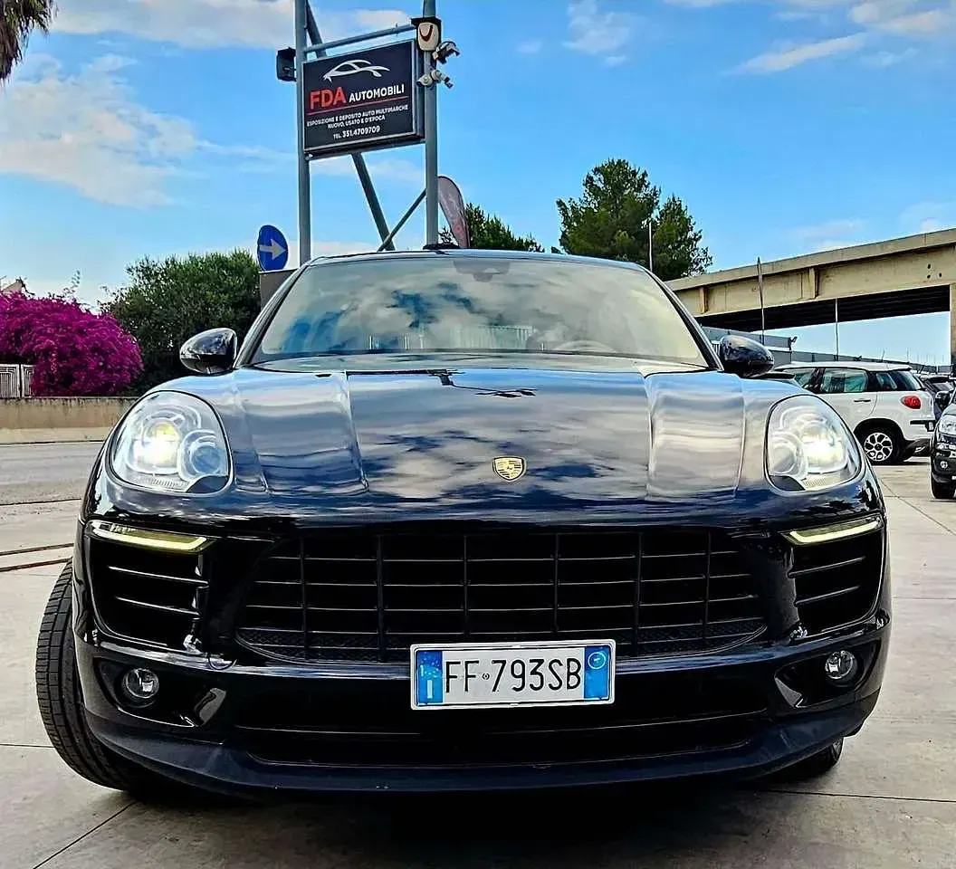 Usata Porsche Macan 250 CV (183 kW) 2016 Blu/azzurro SUV