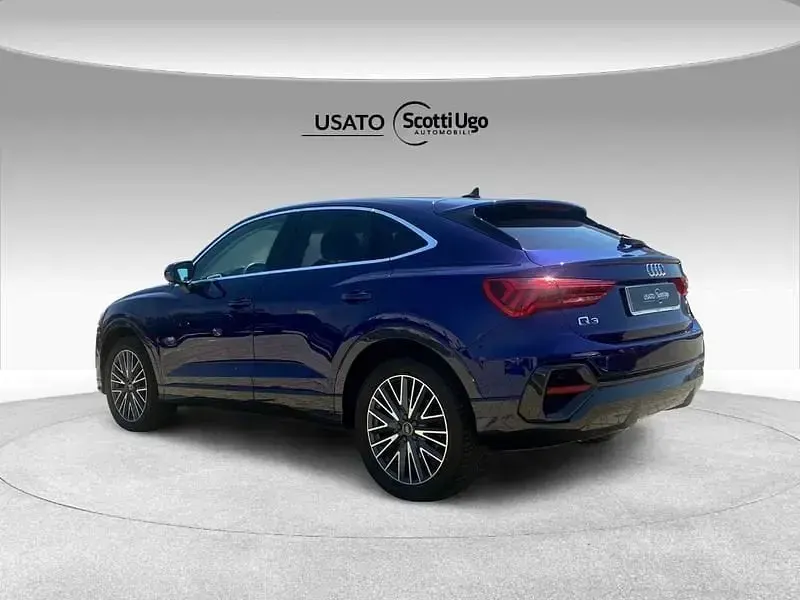 Usata Audi Q3 Sportback Business Plus 150 CV (110 kW) 2023 Blu SUV