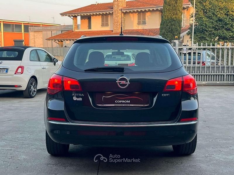 Usata Opel Astra 110 CV (80 kW) 2014 Other Station wagon