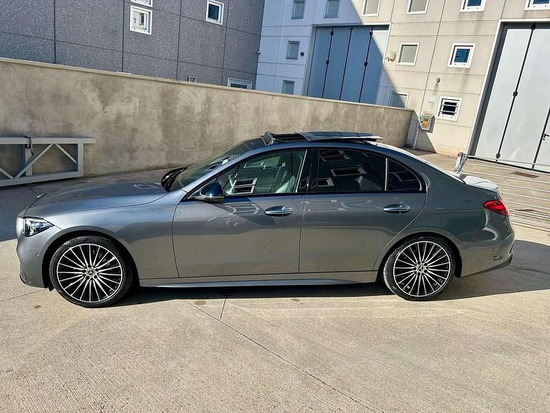 Usata Mercedes C300e AMG Line Premium Plus 265 CV (194 kW) 2024 Grigio Berlina