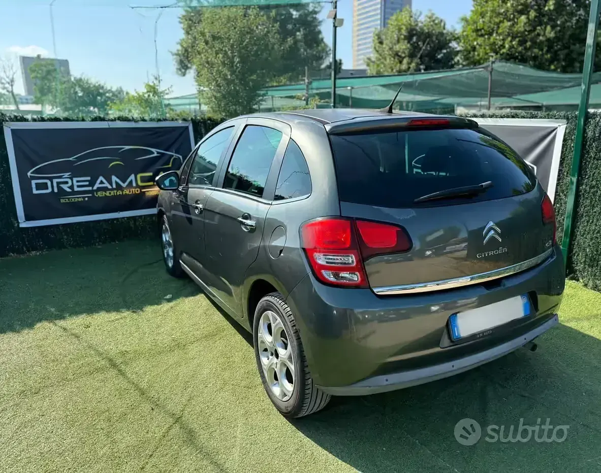 Usata Citroën C3 Exclusive 70 CV (51 kW) 2010 Grigio Berlina