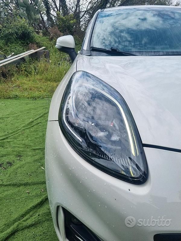Usata Ford Puma 120 CV (88 kW) 2020 Bianco SUV
