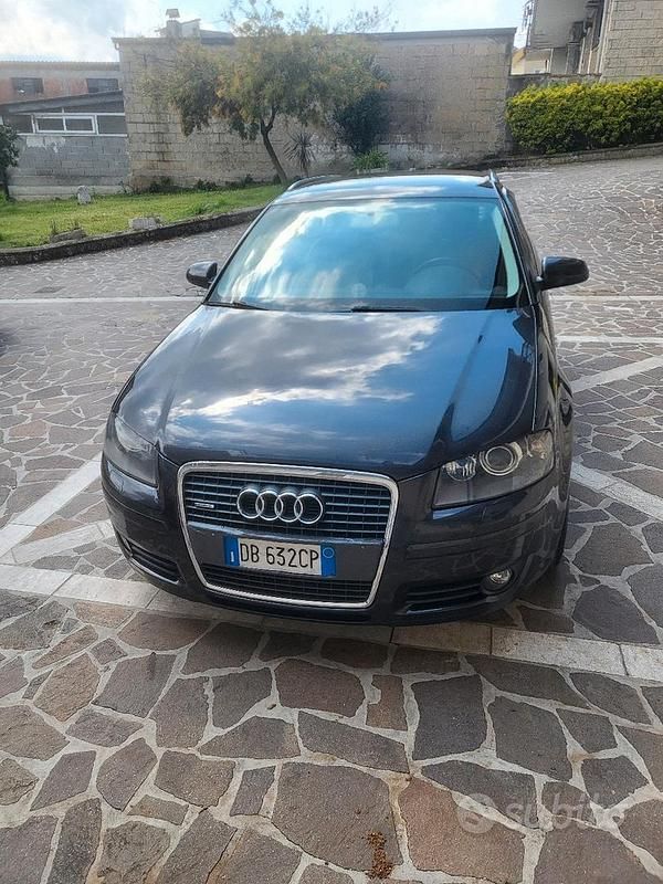 Usata Audi A3 140 CV (102 kW) 2006 Marrone Utilitaria