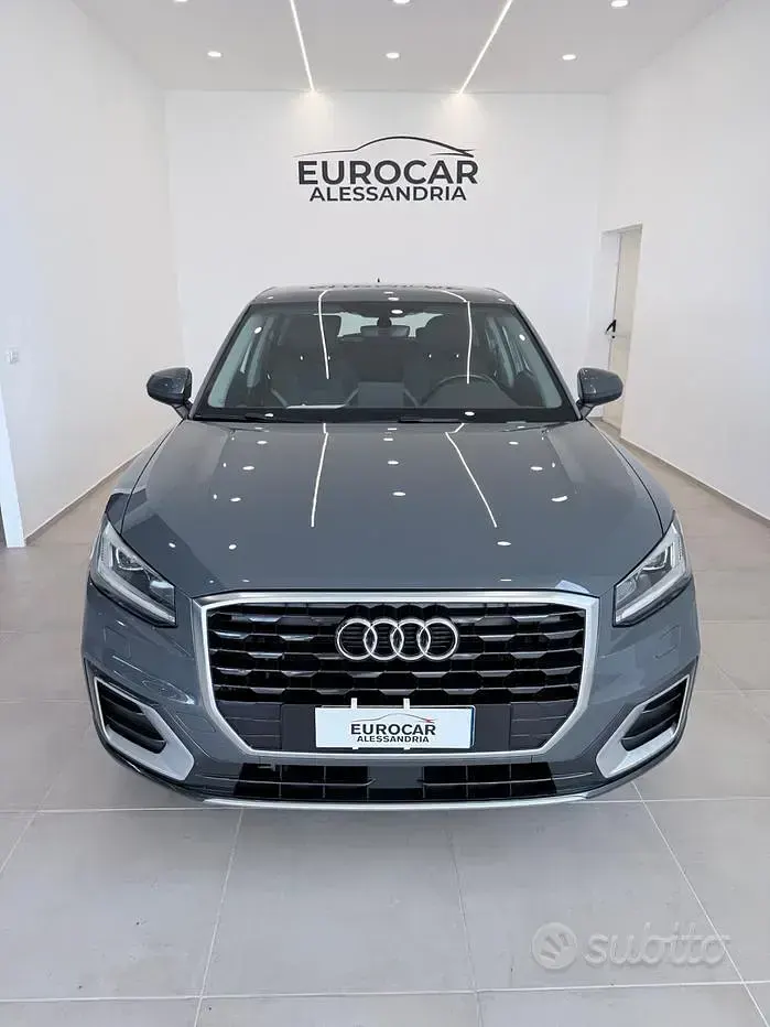 Usata Audi Q2 Admired 116 CV (85 kW) 2020 Grigio SUV